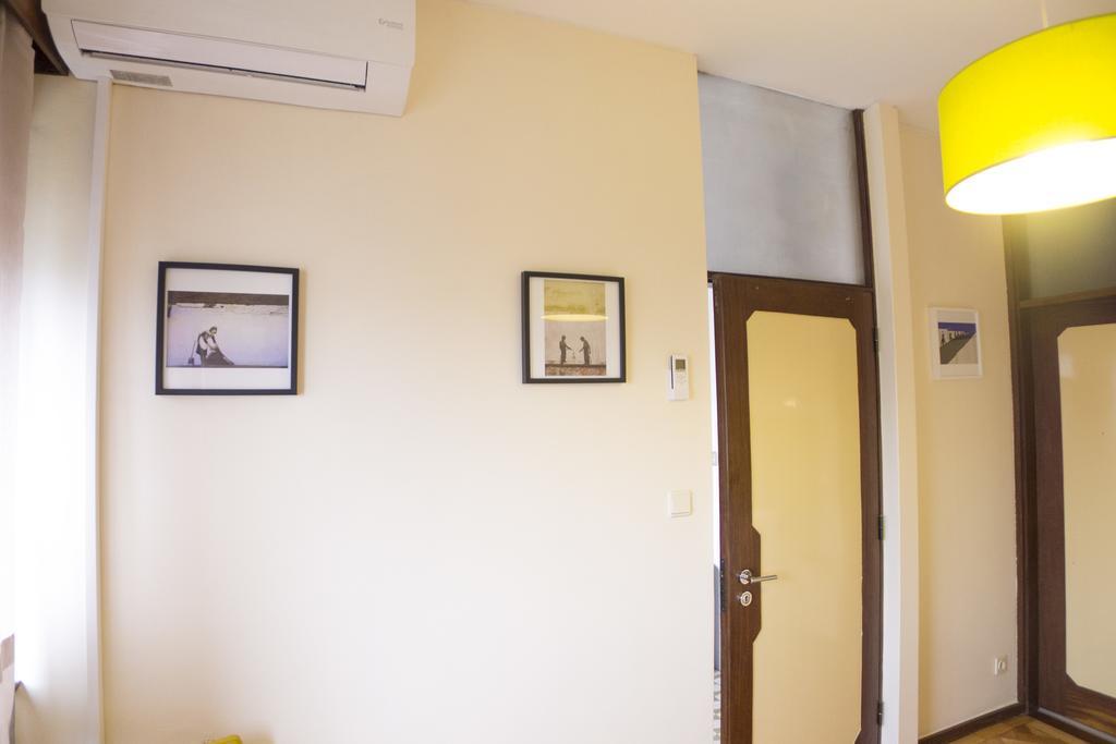 Lv Premier Apartments Clerigos- Re1 بورتو المظهر الخارجي الصورة