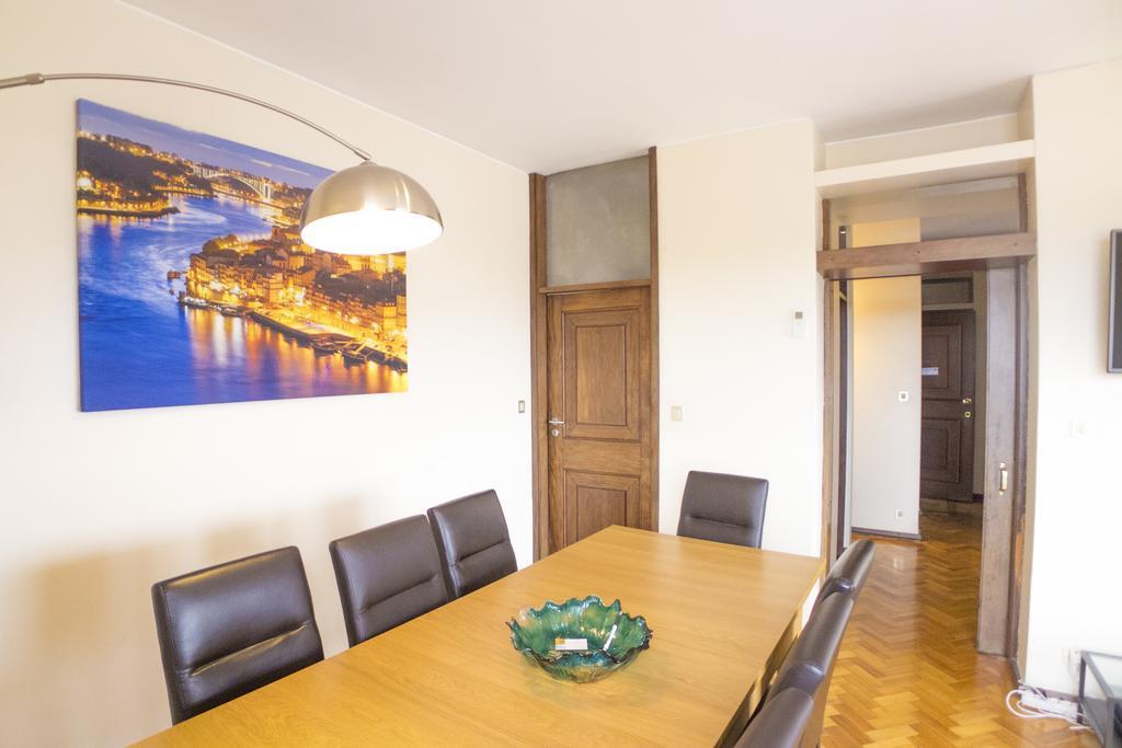 Lv Premier Apartments Clerigos- Re1 بورتو المظهر الخارجي الصورة