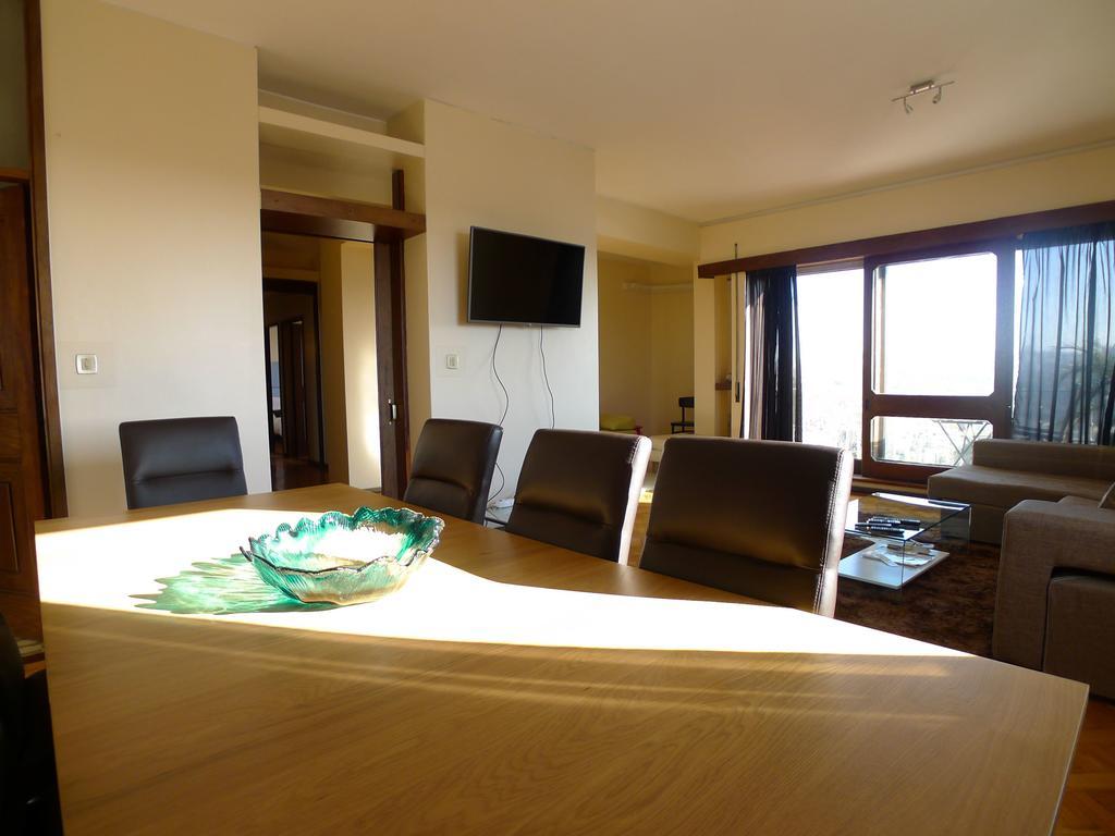 Lv Premier Apartments Clerigos- Re1 بورتو الغرفة الصورة