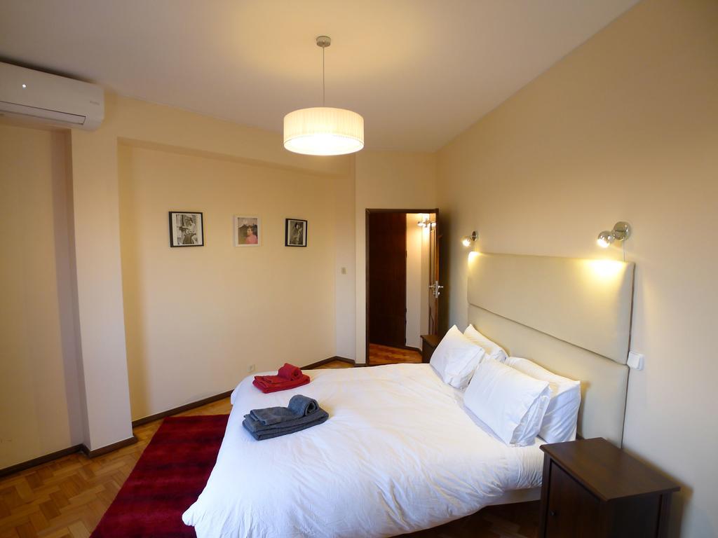 Lv Premier Apartments Clerigos- Re1 بورتو المظهر الخارجي الصورة